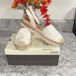 a.n.a Women's Lace Cream Espadrilles